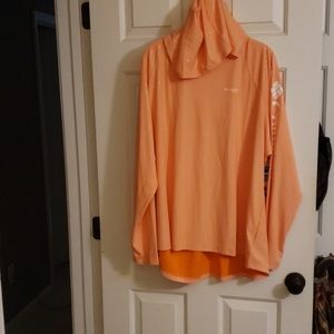 Active hooded long sleeve Columbia shirt